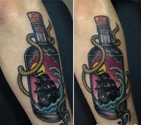 瓶子主题的玻璃瓶纹身图案