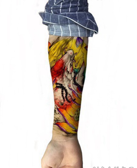 包小臂的纹身效果图欣赏