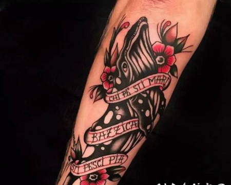 鲸鱼纹身作品欣赏