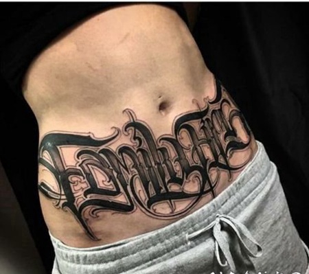 个性的花体字英文纹身图