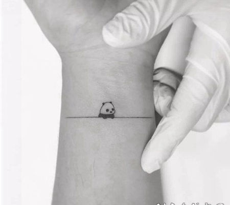 关于熊猫的创意小纹身图案