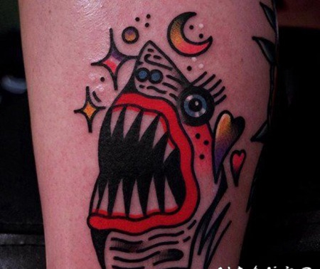 oldschool鲨鱼：oldschool风格的鲨鱼纹身图案