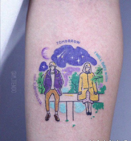 好看的紫色简约小清新纹身图片