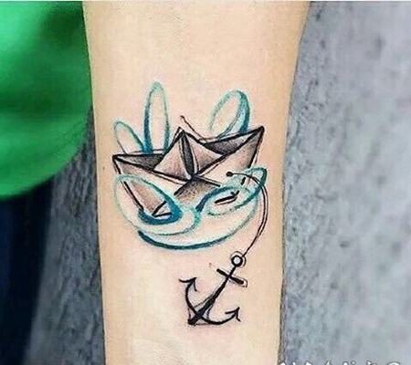 纸船刺青：小清新的小纸船纹身图案