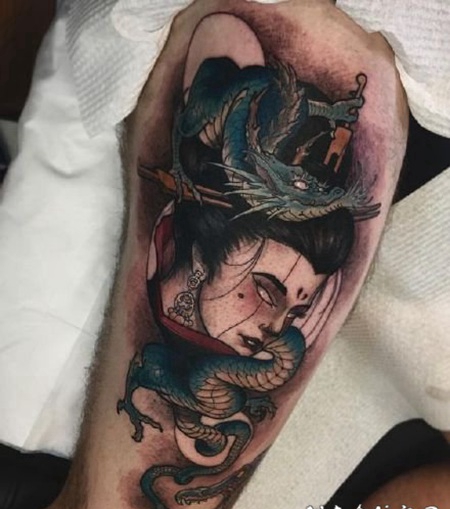 个性的日式传统艺伎纹身图