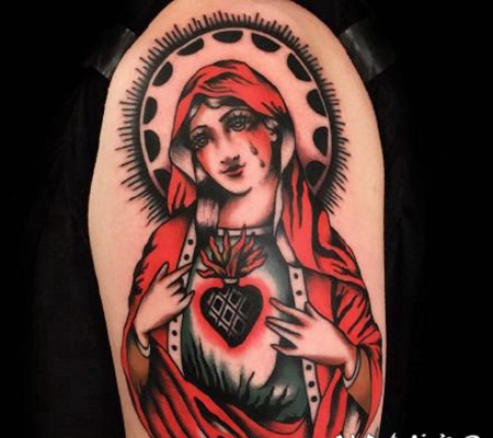 经典的的红色oldschool女郎纹身图片