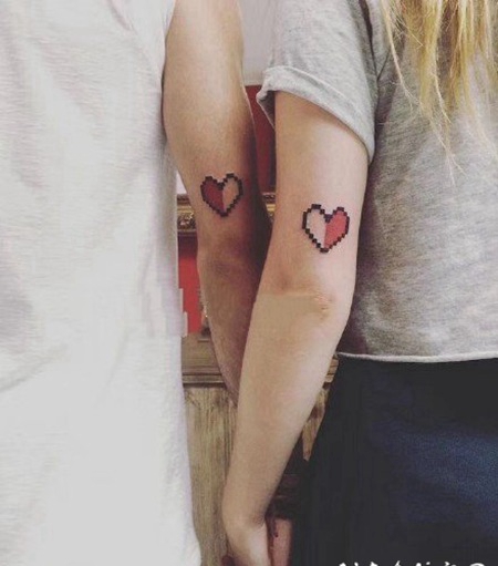 情侣纹身：适合恋人的成对纹身图案