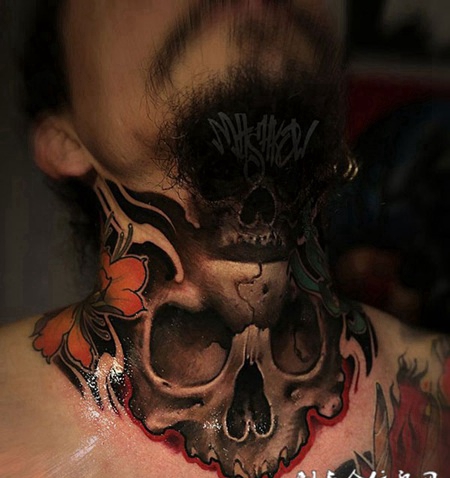 死神的眷顾，颈部骷髅创意彩绘纹身