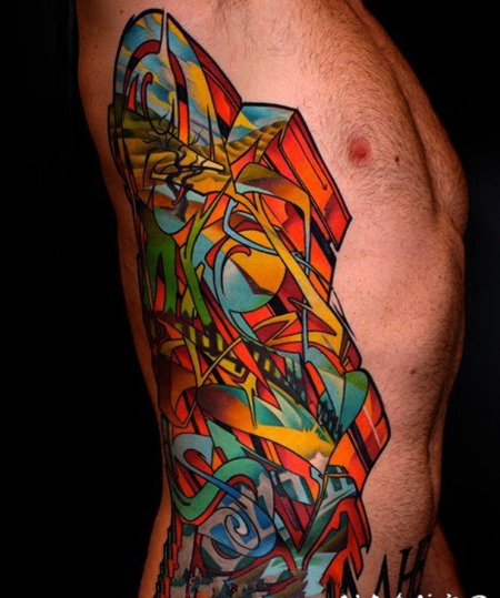 腰部纹身 设计感十足的腰部纹身图案