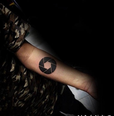 纹身相机 承载记忆的相机纹身图案