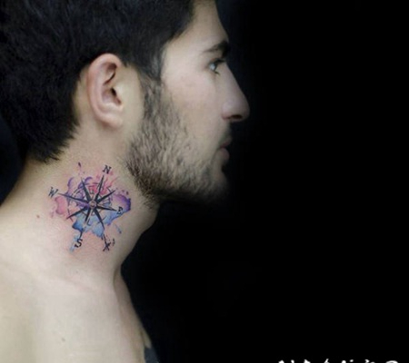 纹身指南针 方向明确的指南针纹身图案