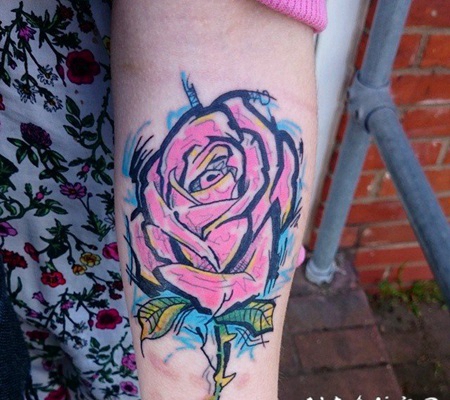 纹身 涂鸦 随意而又不失神韵的涂鸦纹身图案