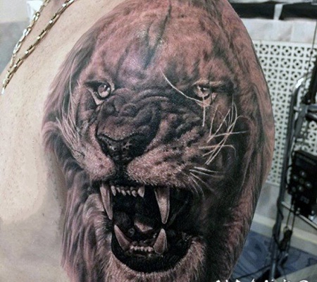 狮子头纹身图片 威猛慑人的狮子纹身图案