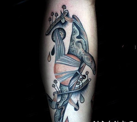 纹身鲸鱼 创意感十足的鲸鱼纹身图案