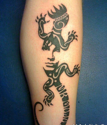 蜥蜴纹身图案 色彩斑斓的蜥蜴纹身图案