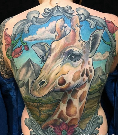 长颈鹿纹身图案 可爱的长颈鹿纹身图案