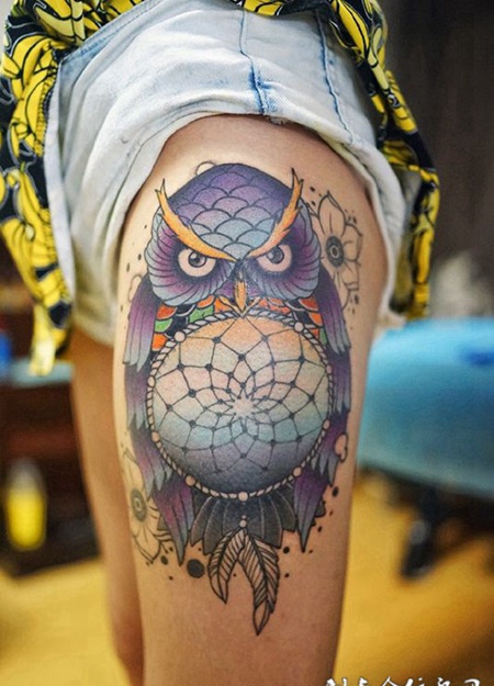 追梦的猫头鹰，大腿猫头鹰捕梦网彩绘纹身