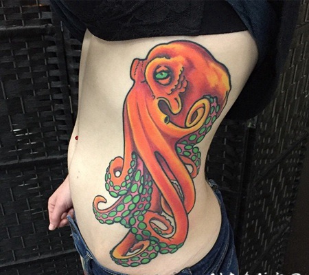 章鱼纹身图案 身姿柔软的章鱼纹身图案