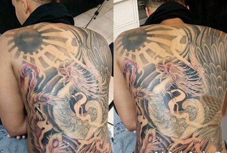 纹身凤凰 翱翔于天的凤凰纹身图案