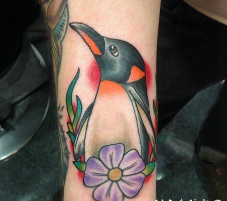 企鹅纹身图 十分可爱的企鹅纹身图案