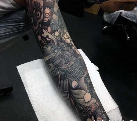 罗马战士纹身 霸气十足的罗马战士纹身图案