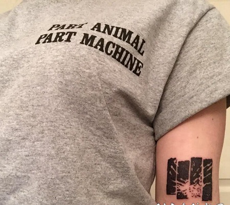 几何 纹身图案 男生手臂上黑色的几何纹身图片