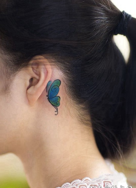 蝶之依恋，颈部蝴蝶彩绘纹身图案