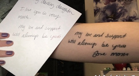 手纹身英文字母 女生手臂上黑色的英文字母纹身图片