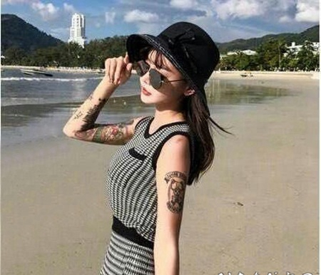 纹身图案女生手臂 变形计韩安冉手臂上的彩绘纹身图片