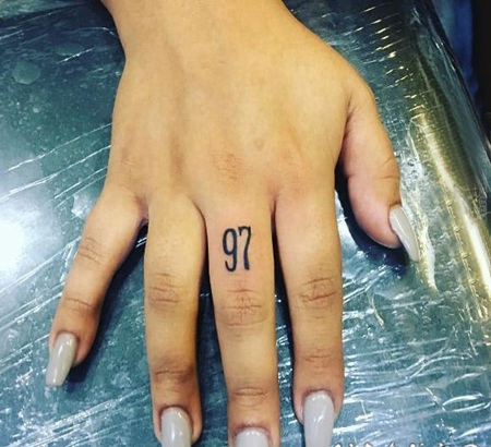 小图案图案 简单线条纹身素描小图案图案