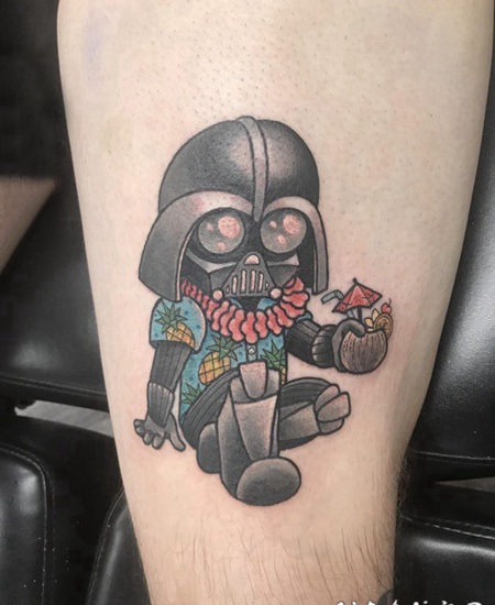 罗马战士纹身 男生手臂上彩色的罗码战士纹身图片