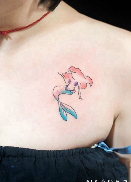 梦幻小精灵，胸部美人鱼卡通纹身图案