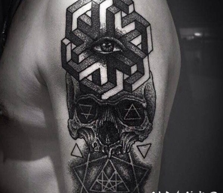 手臂黑白创意骷髅纹身