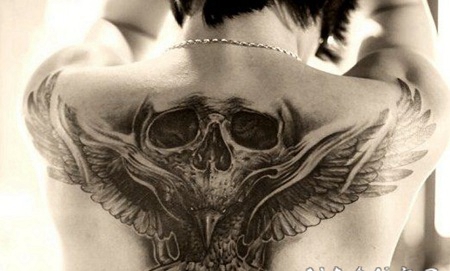 艺术酷黑骷髅背部纹身