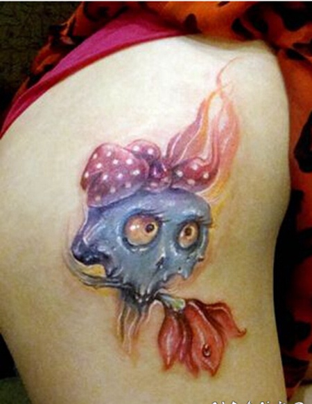 可爱怪兽臀部纹身