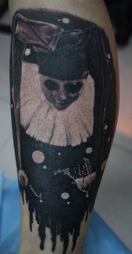 小腿小丑纹身图案