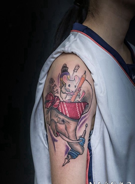 大象与老鼠的友情,可爱卡通手臂纹身图案