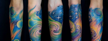 小腿写实彩色星空纹身图案