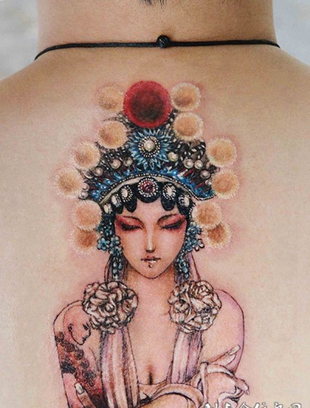 闭目花旦静谧人生纹身图案