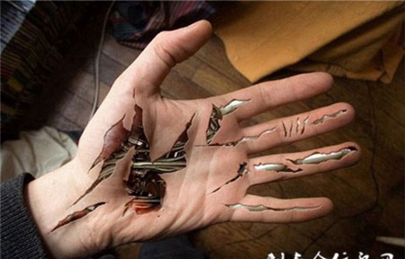 男人的机械梦，个性手部d纹身