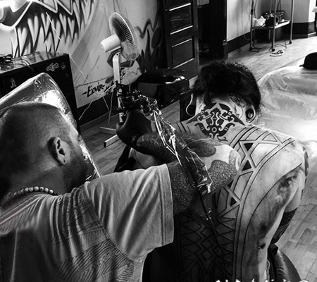 黑色线条素描几何元素创意经典霸气大面积纹身图案