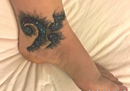 彩绘水彩素描创意文艺唯美冒号纹身图片