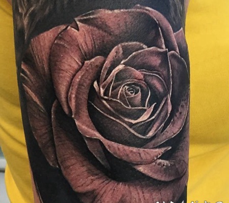 手臂上黑灰素描点刺技巧创意经典纹身图案