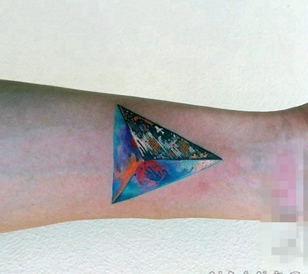 创意的彩绘技巧几何元素线条纹身图案