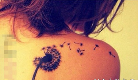 关于蒲公英的黑色素描水彩泼墨唯美纹身图案