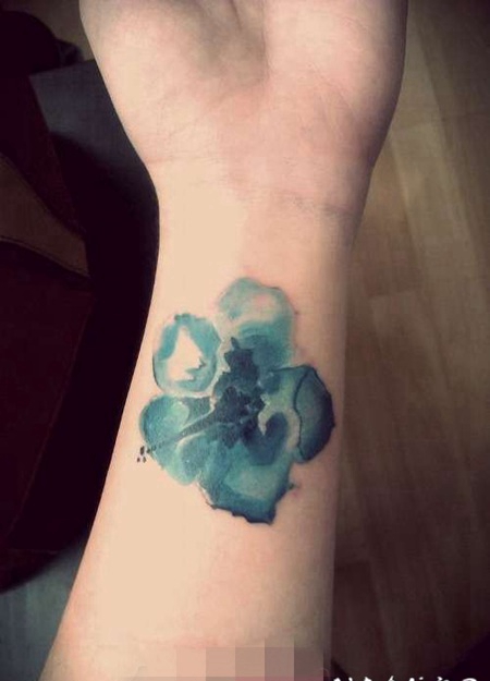 颜色艳丽的艺术彩绘技巧纹身图案