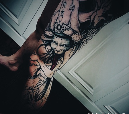 大腿白无常个性纹身图案