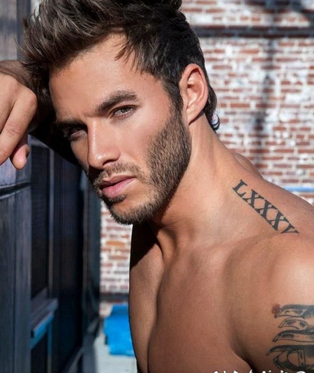 简单帅气个性的罗马数字纹身图案