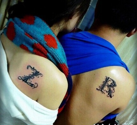 情侣后背英文字母纹身图案