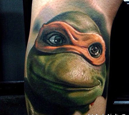 手臂绿色小英雄忍者神龟彩绘纹身图片